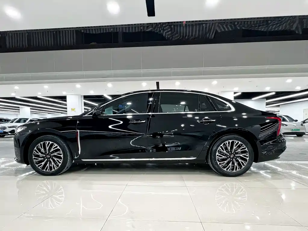 Hongqi Hongqi H5 — миниатюра 3