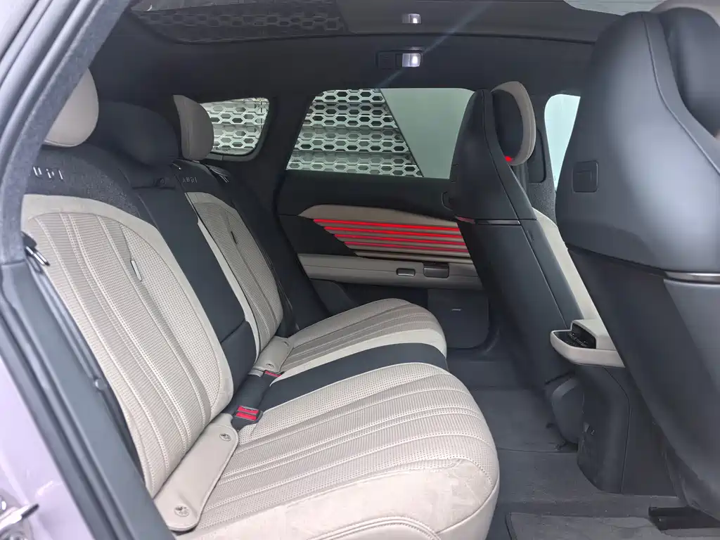Audi E5 Sportback — миниатюра 15