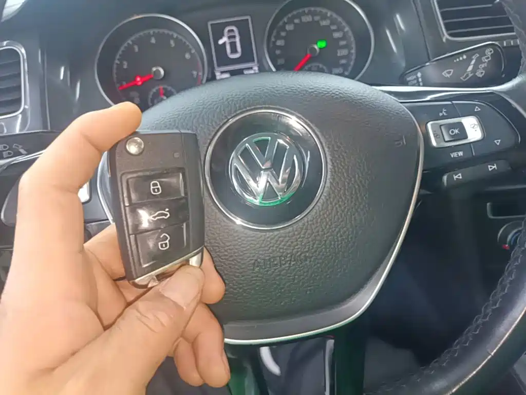 Volkswagen Golf — миниатюра 9