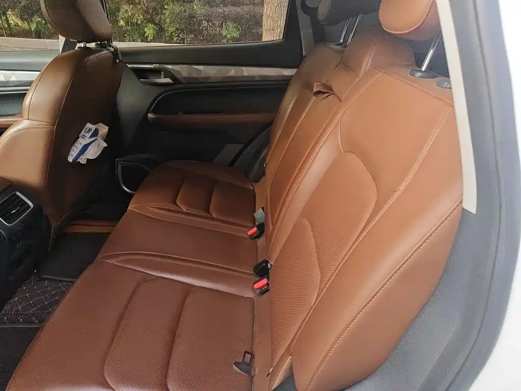 Geely Vision X6 — миниатюра 13