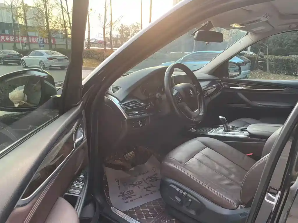 BMW X5 (Import) — миниатюра 4