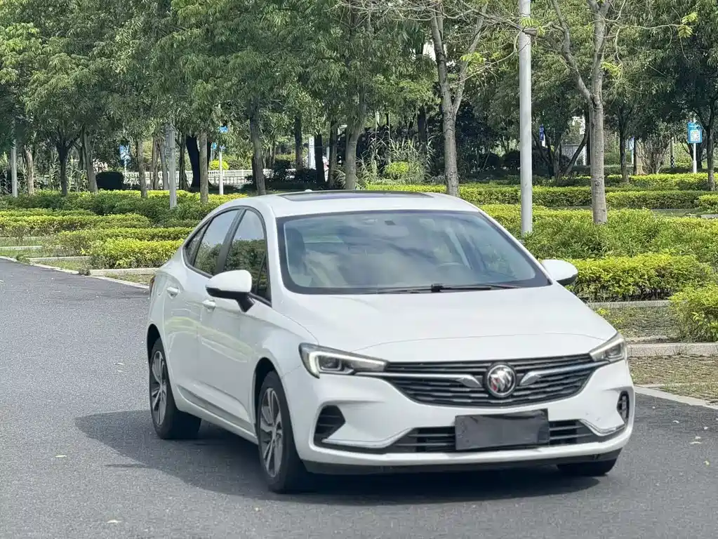 Buick Verano — миниатюра 4