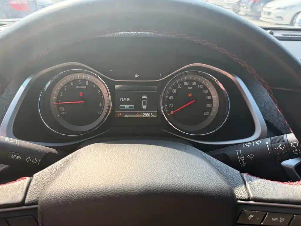 Chevrolet Volando — миниатюра 6
