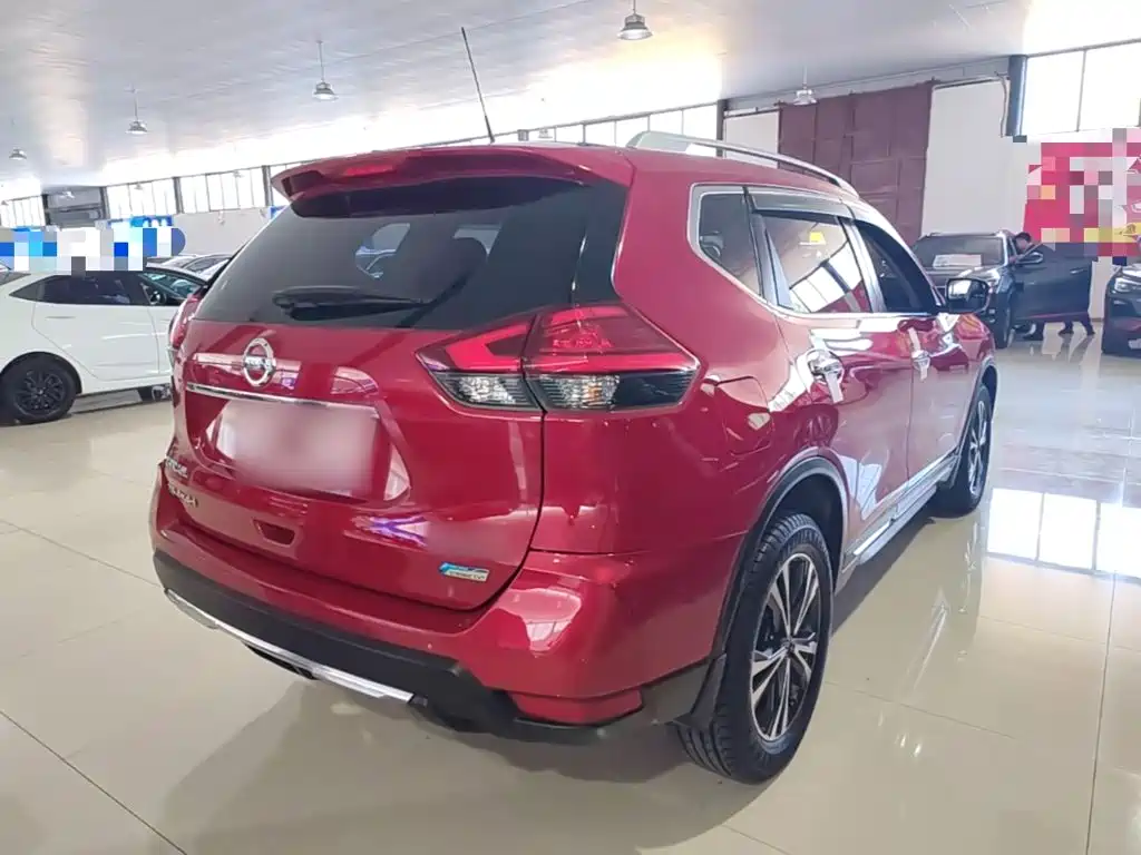 Nissan X-Trail — миниатюра 7