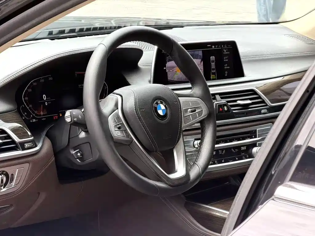 BMW 7 Series 7 2019 730Li Luxury