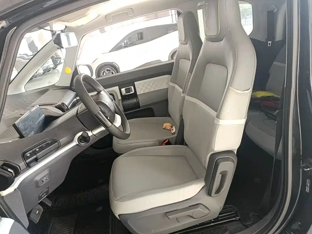 Baojun KiWi EV — миниатюра 15