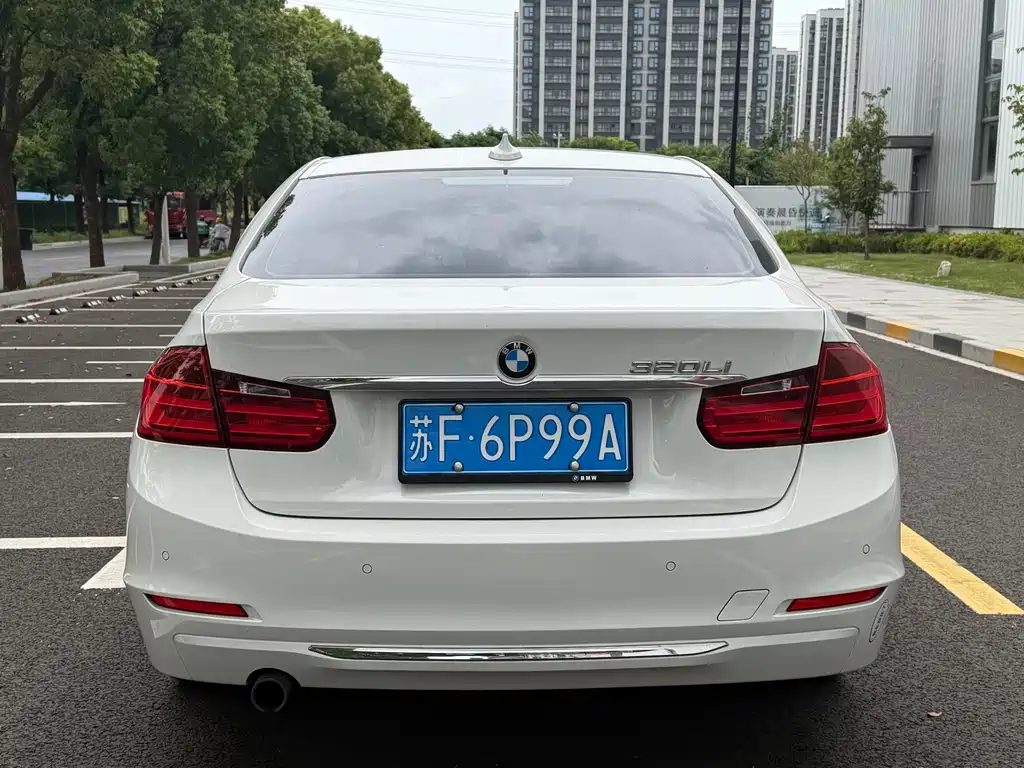 BMW 3 Series — миниатюра 5