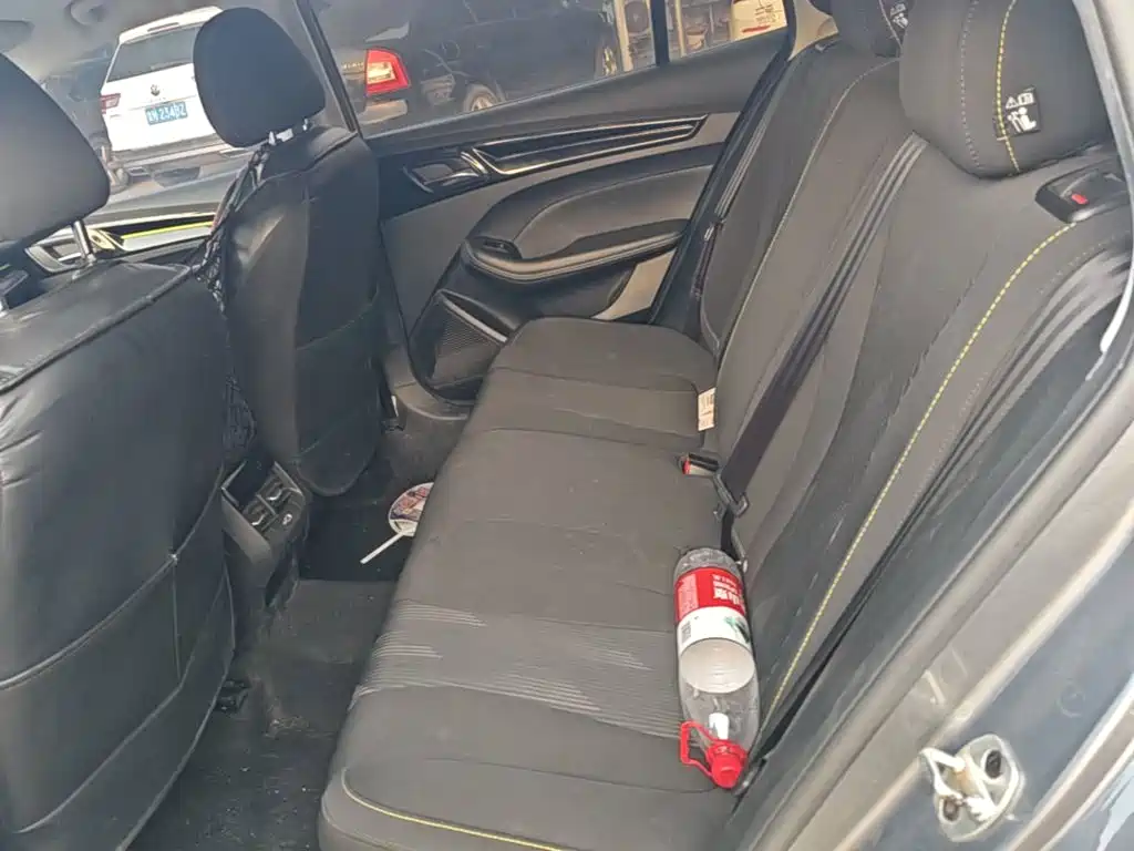 Roewe i5 — миниатюра 17