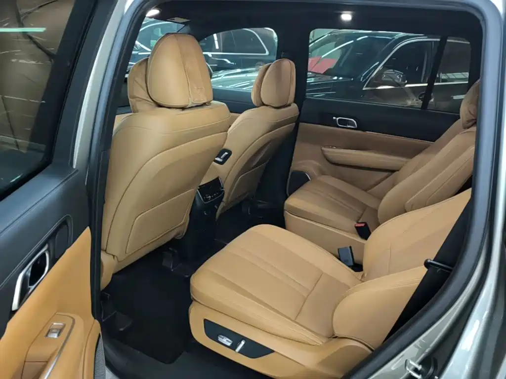 Li Auto Li ONE — миниатюра 17