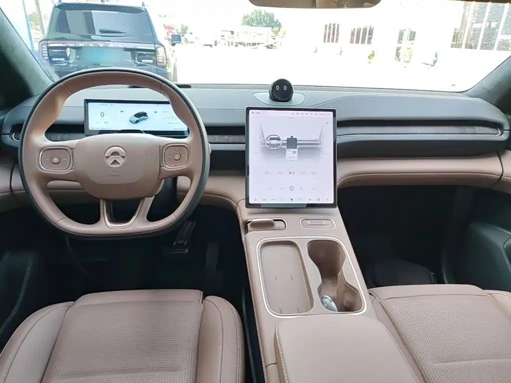 NIO EC6 2024 75kWh