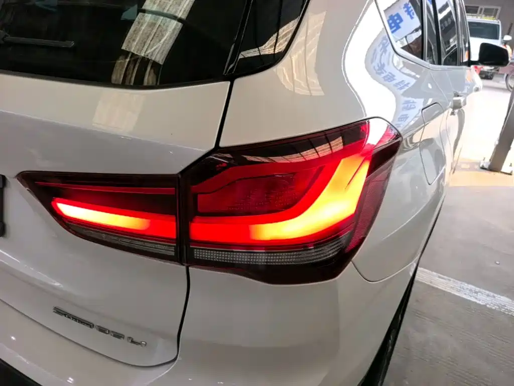 BMW X1 — миниатюра 8