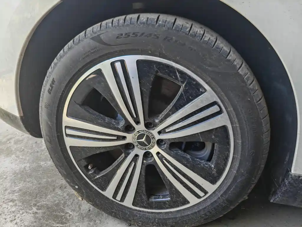 Mercedes-Benz EQE — миниатюра 8
