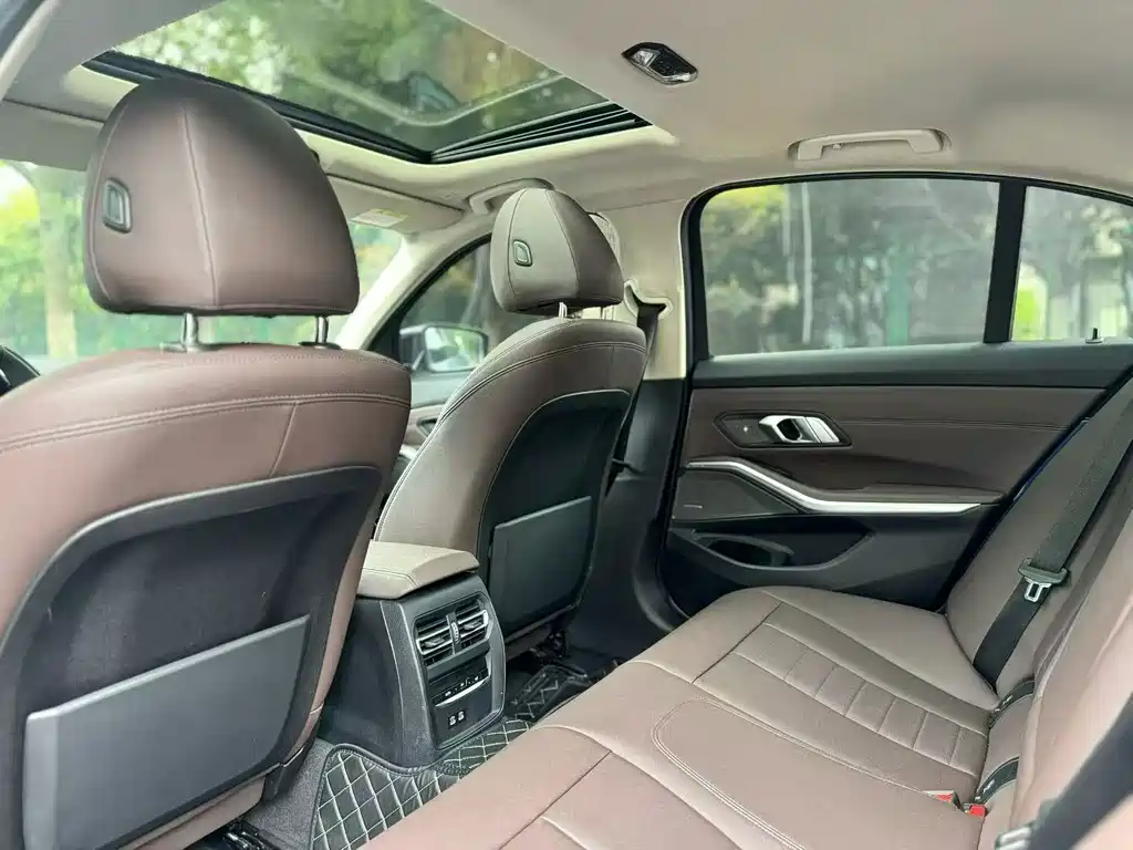 BMW 3 Series — миниатюра 6