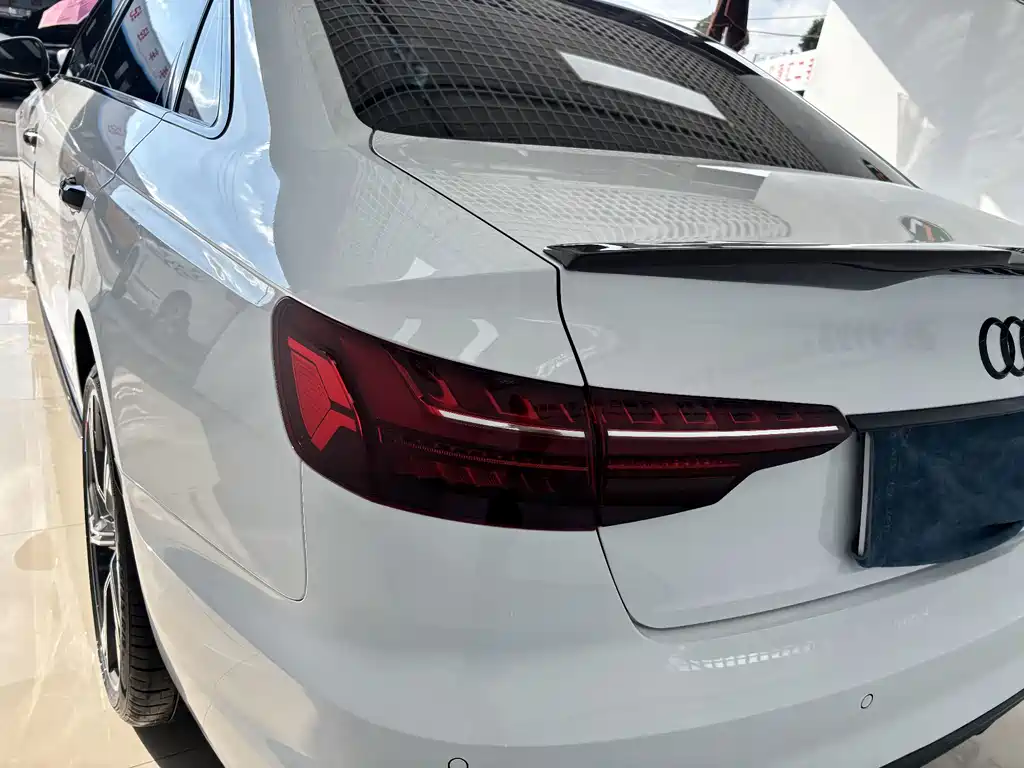 Audi A4L — миниатюра 9