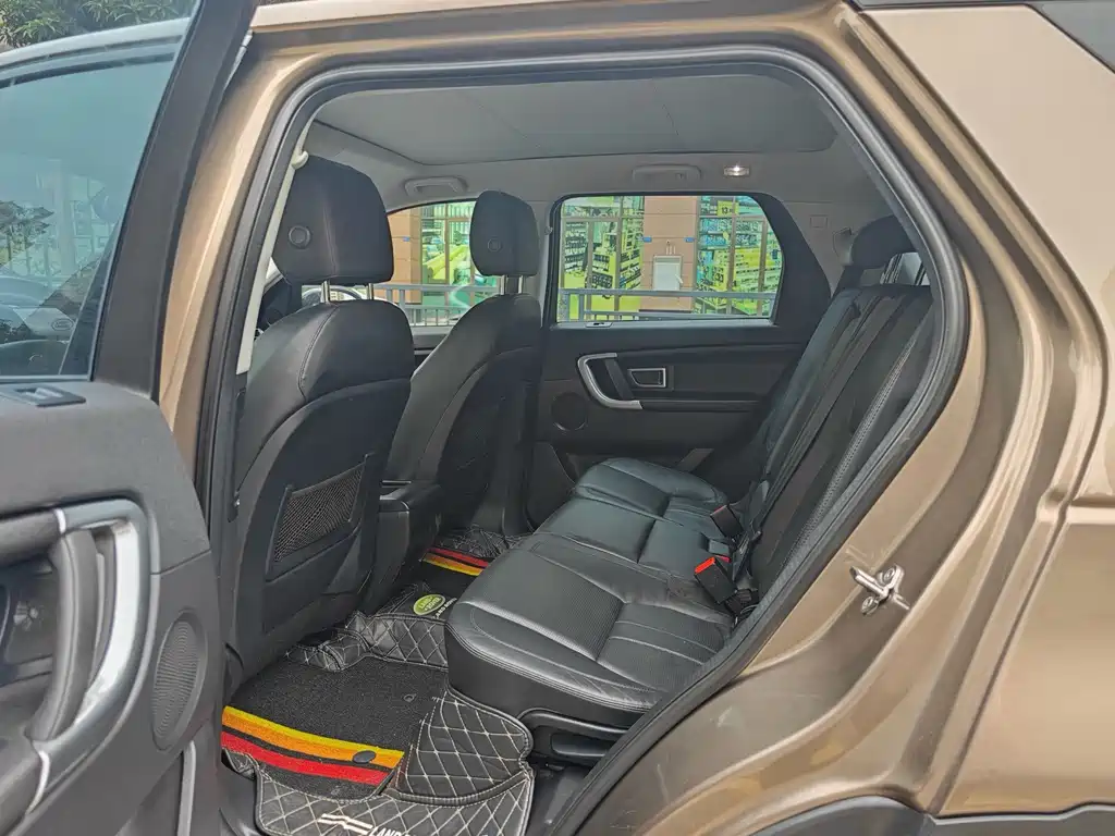Land Rover Discovery Sport — миниатюра 16