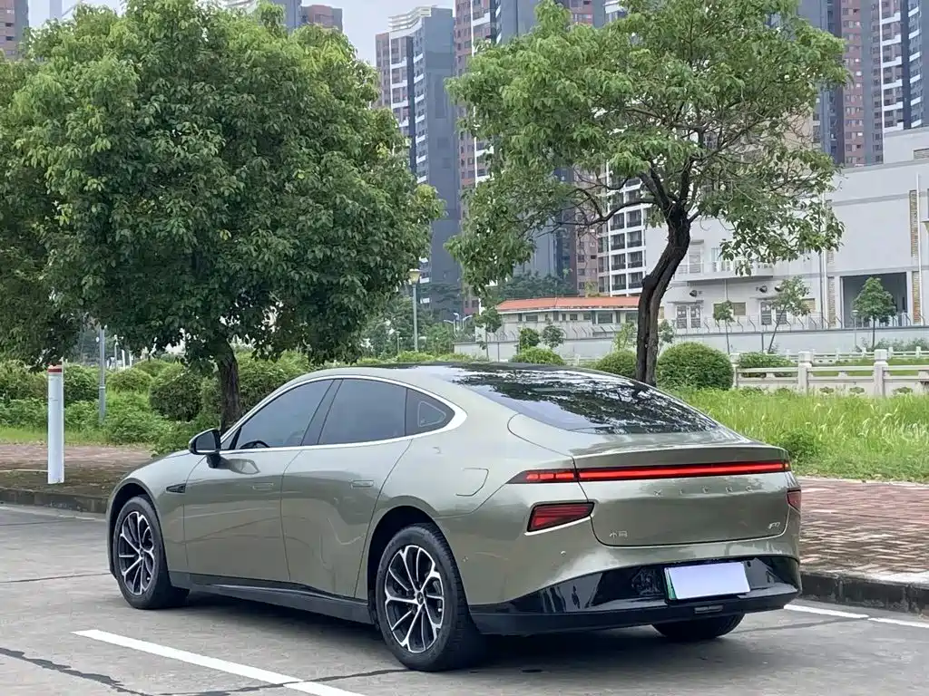 XPeng P7 — миниатюра 4