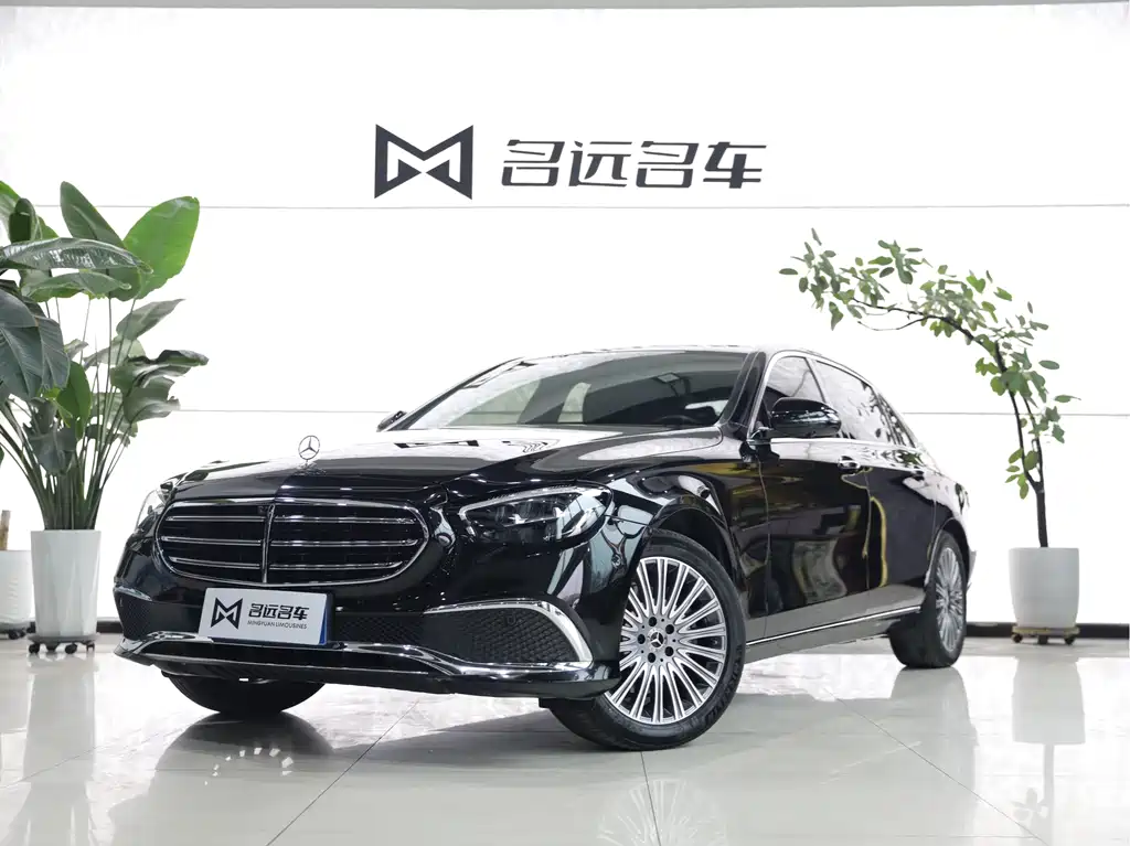 Mercedes-Benz E-Class 2023