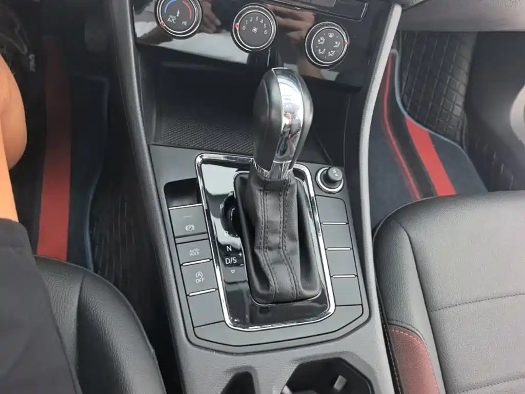 Volkswagen Bora — миниатюра 14