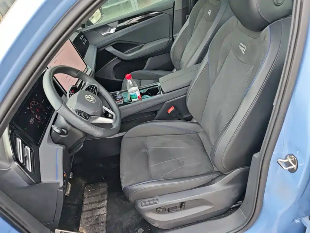 Volkswagen Tiguan L — миниатюра 15