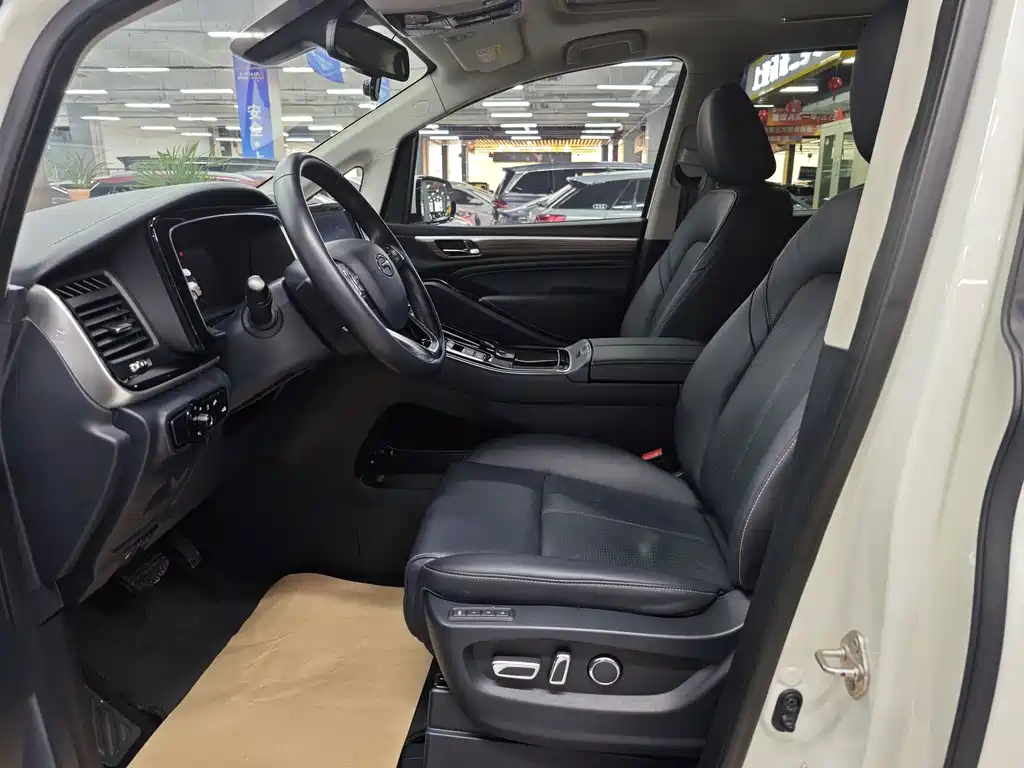 GAC Motor Trumpchi M8 — миниатюра 5