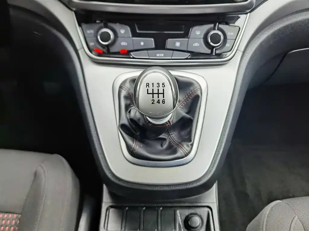 Haval M6 — миниатюра 13