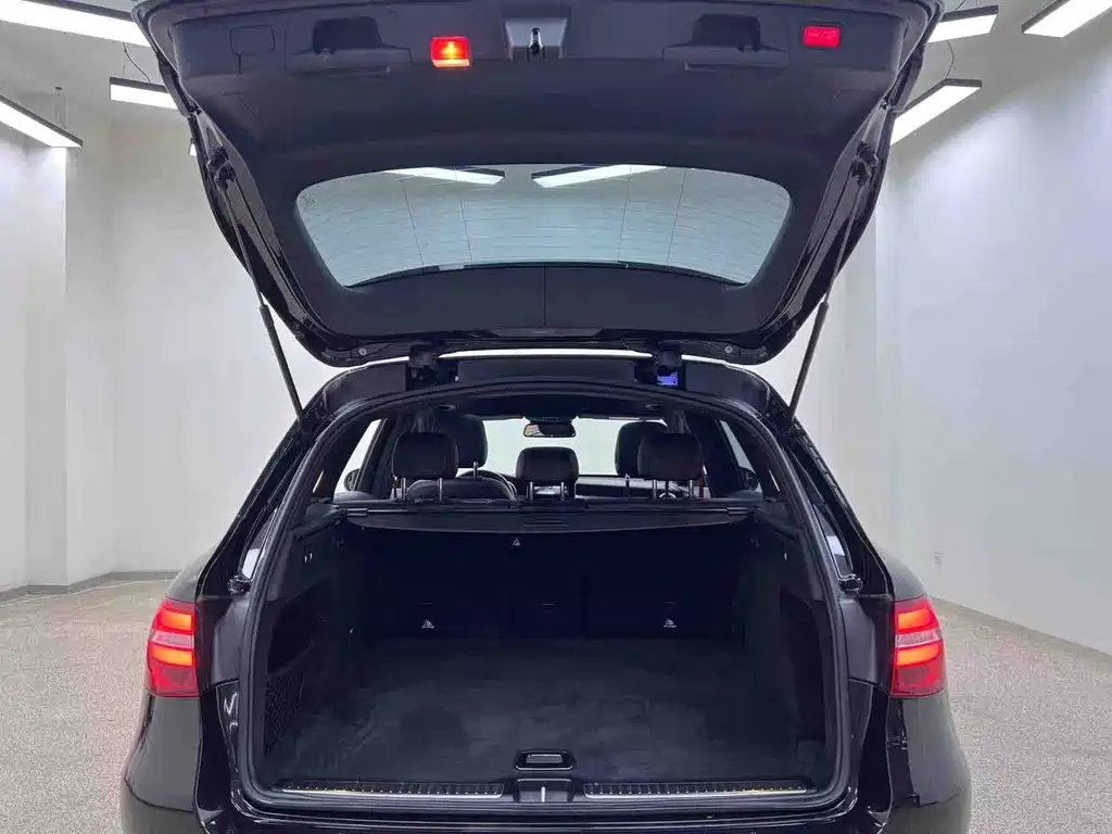 Mercedes-Benz GLC AMG — миниатюра 26