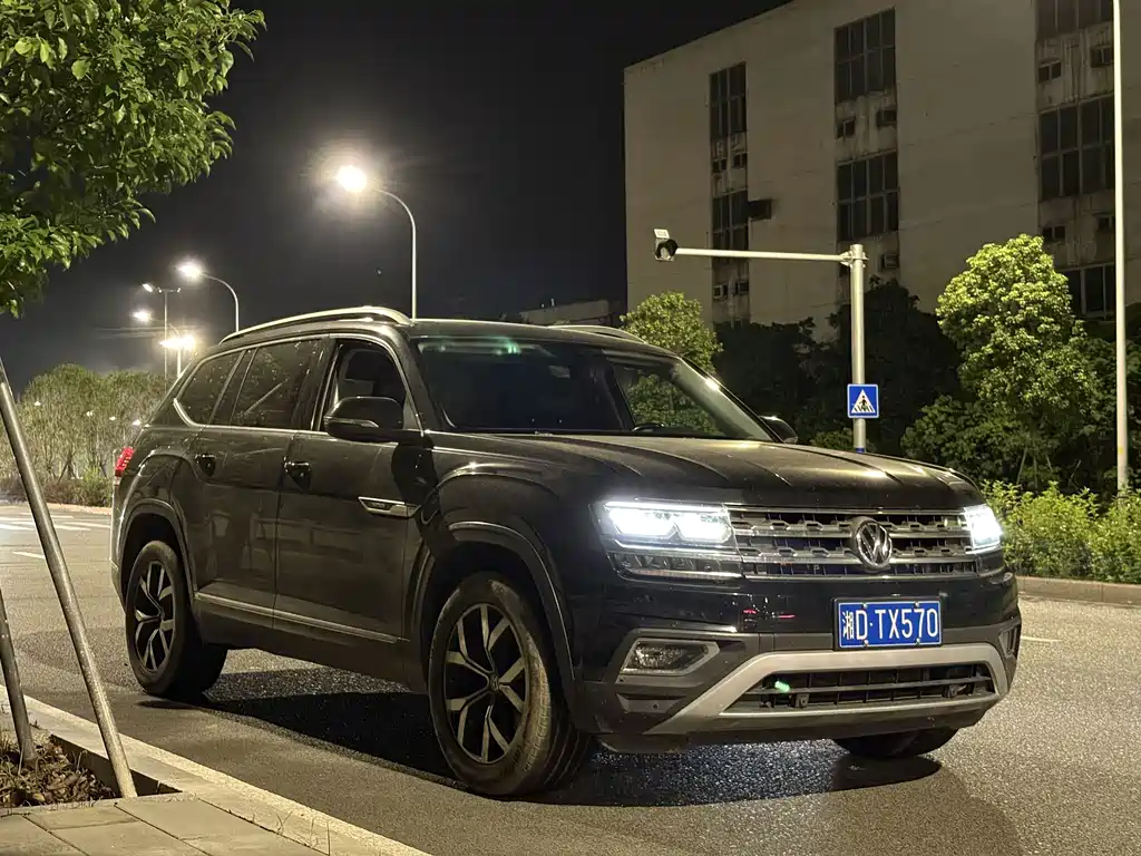 Volkswagen Teramont — миниатюра 5