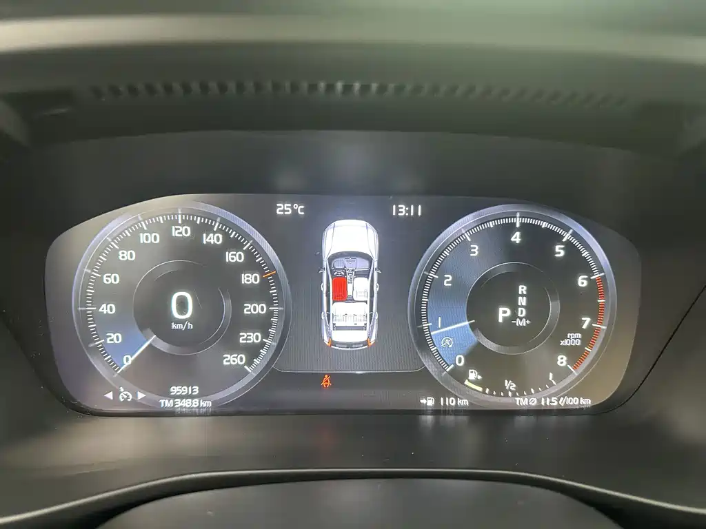 Volvo XC40 — миниатюра 13