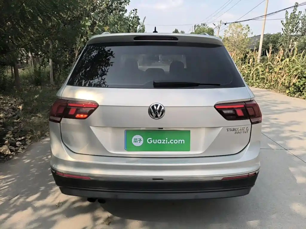 Volkswagen Tiguan L — миниатюра 6