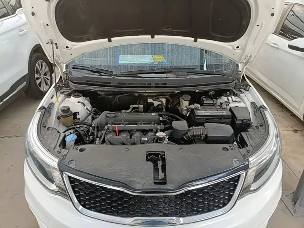 Kia K2 — миниатюра 20