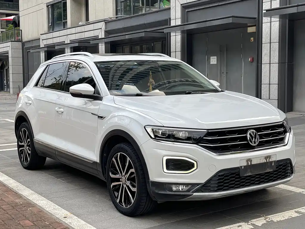 Volkswagen T-Roc — миниатюра 3