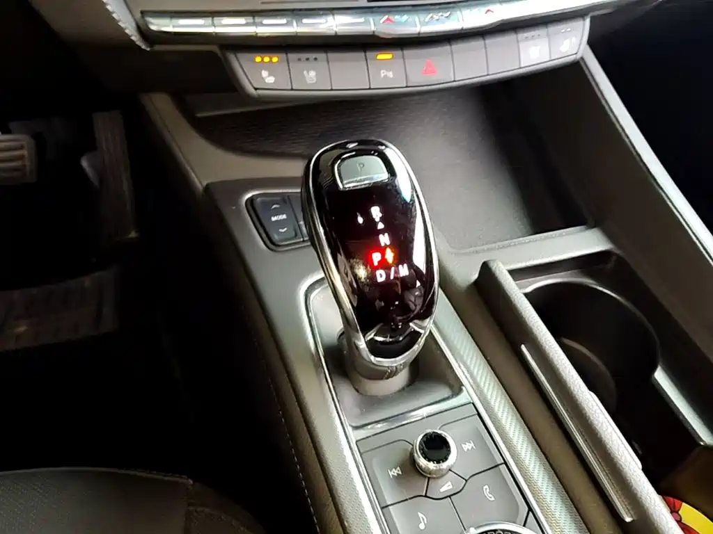 Cadillac CT5 — миниатюра 14