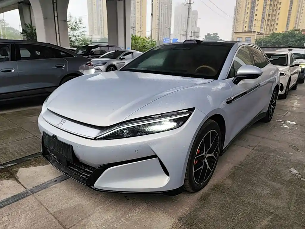 BYD Han L