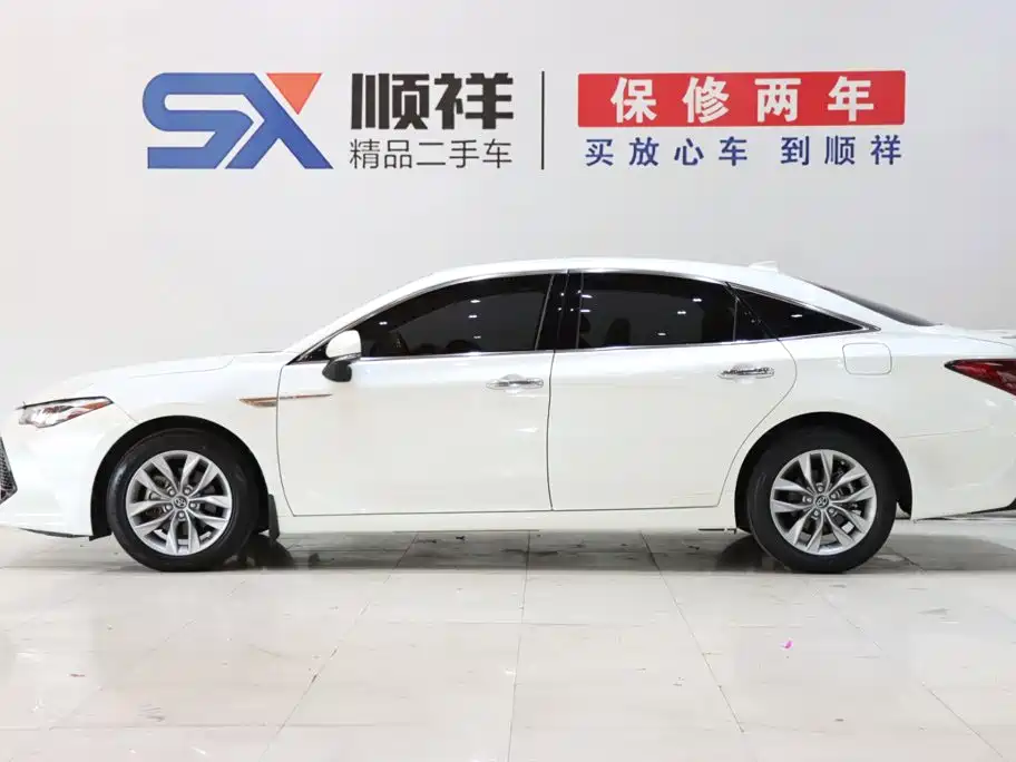 Toyota Avalon — миниатюра 6
