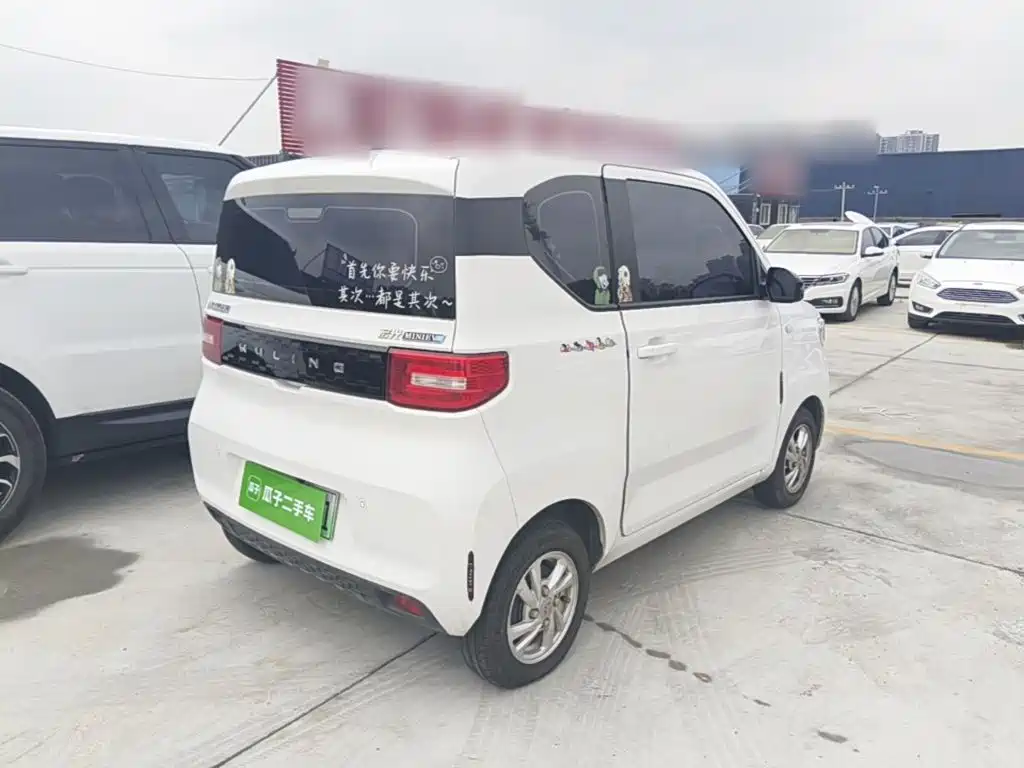 Wuling MINIEV — миниатюра 7