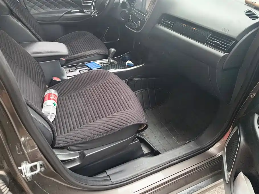 Mitsubishi Outlander — миниатюра 8