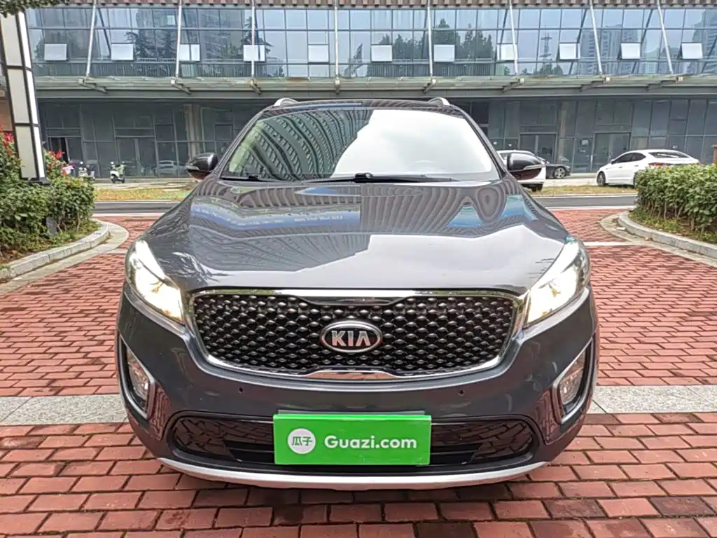 Kia Sorento — миниатюра 3