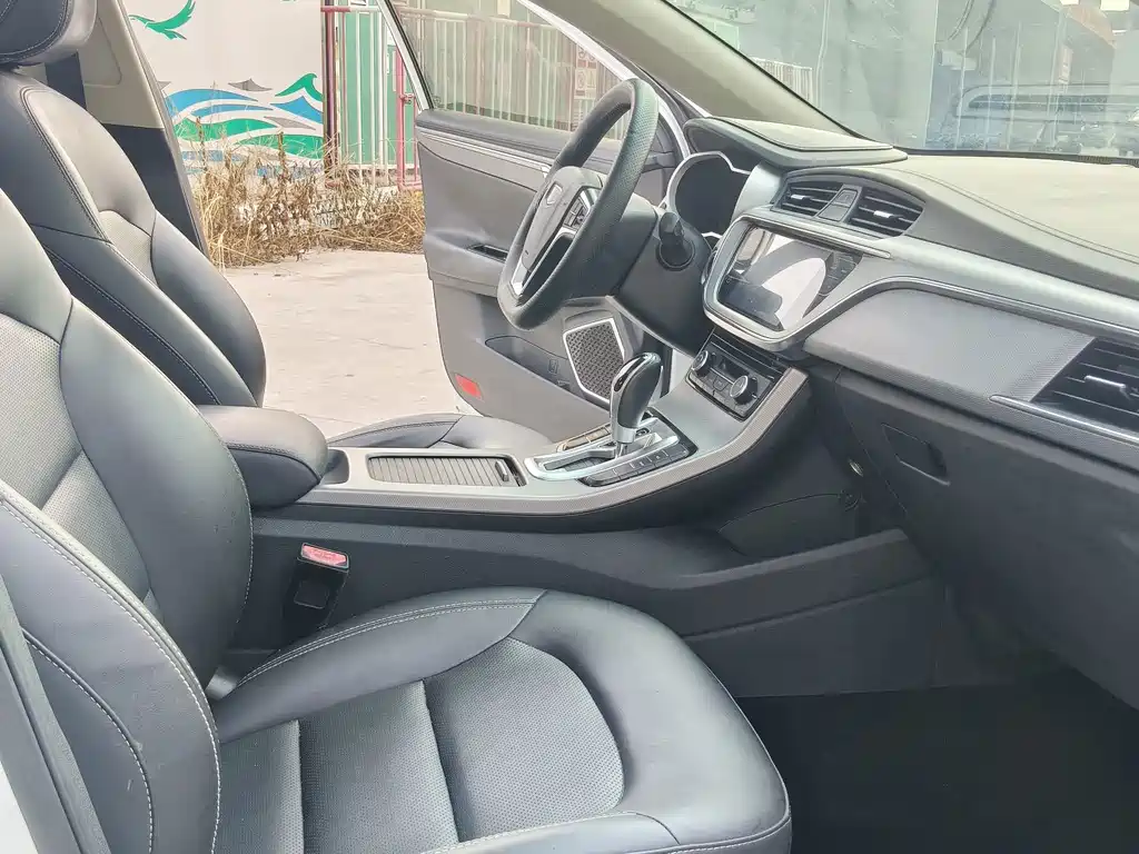 Geely Emgrand GL — миниатюра 20