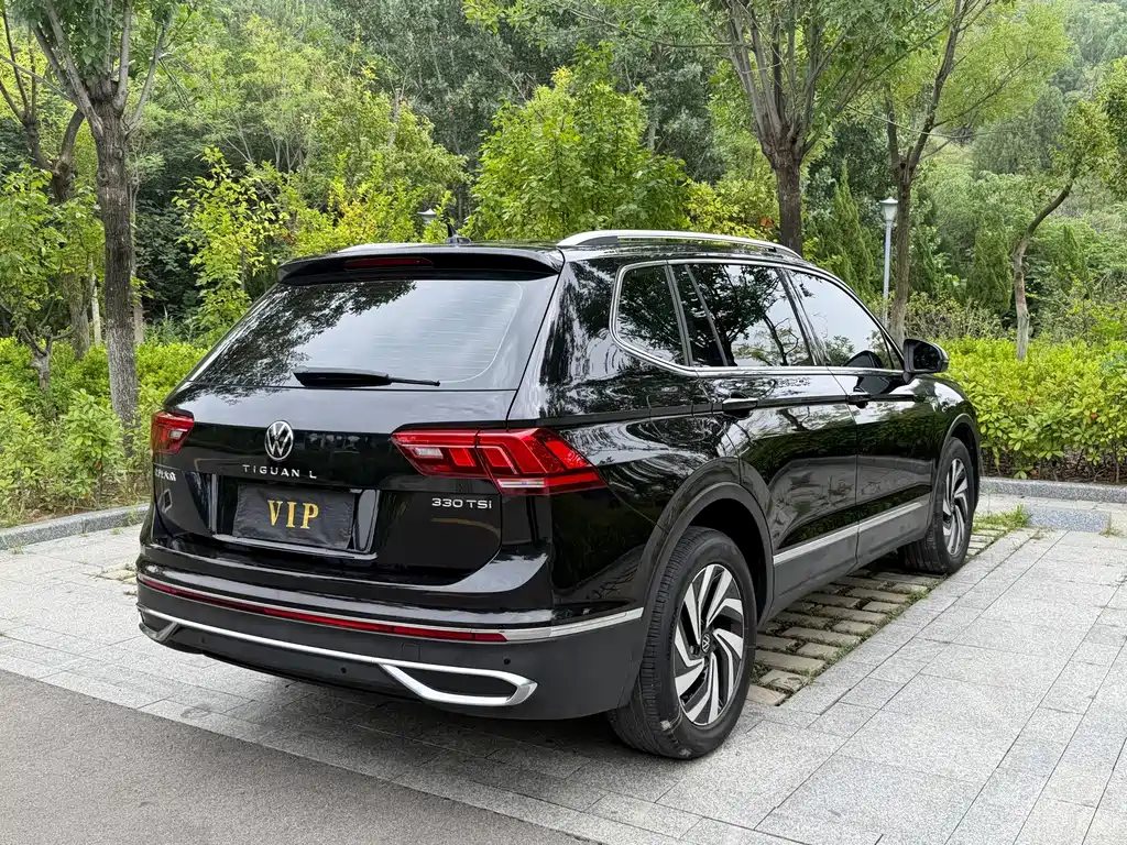 Volkswagen Tiguan L — миниатюра 13