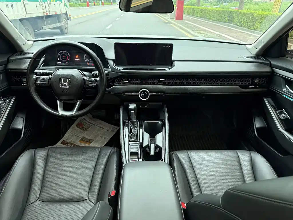 Honda Accord — миниатюра 5