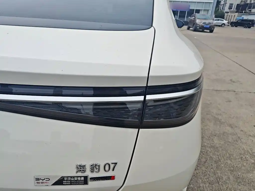 BYD Seal 07 DM-i — миниатюра 8