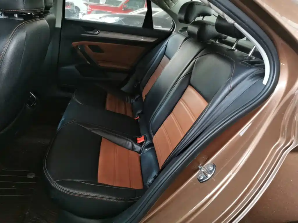 Volkswagen Lamando — миниатюра 17