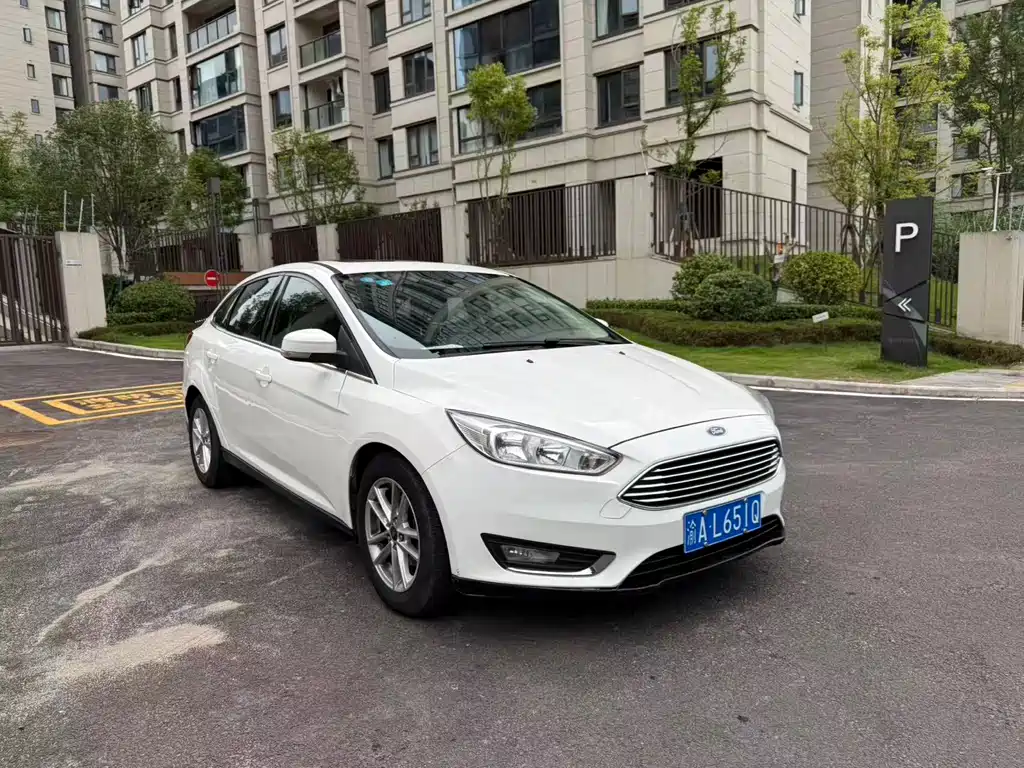 Ford Focus — миниатюра 3