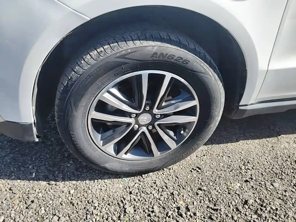 Geely Vision X6 — миниатюра 23