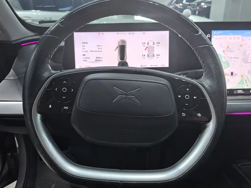 XPeng P7 — миниатюра 12