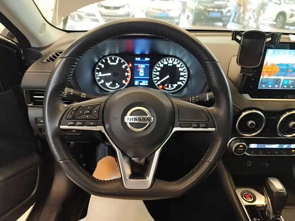 Nissan Sylphy — миниатюра 11
