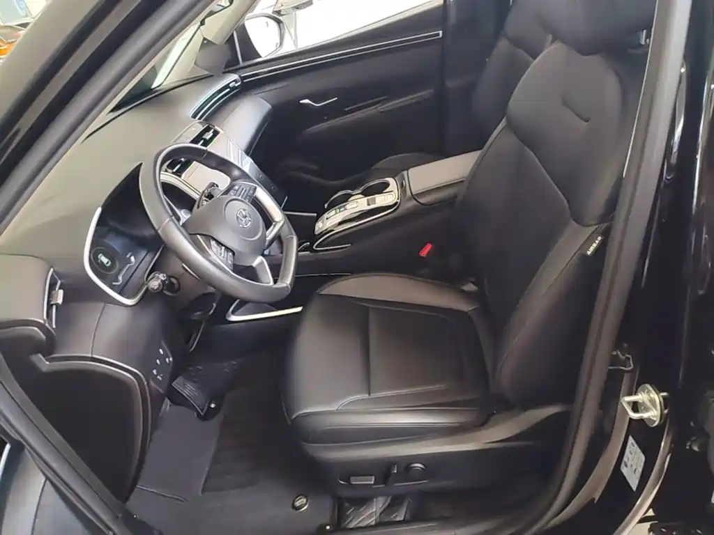 Hyundai Tucson — миниатюра 15
