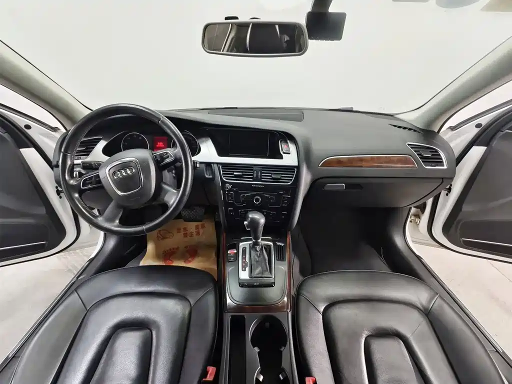 Audi A4L — миниатюра 9