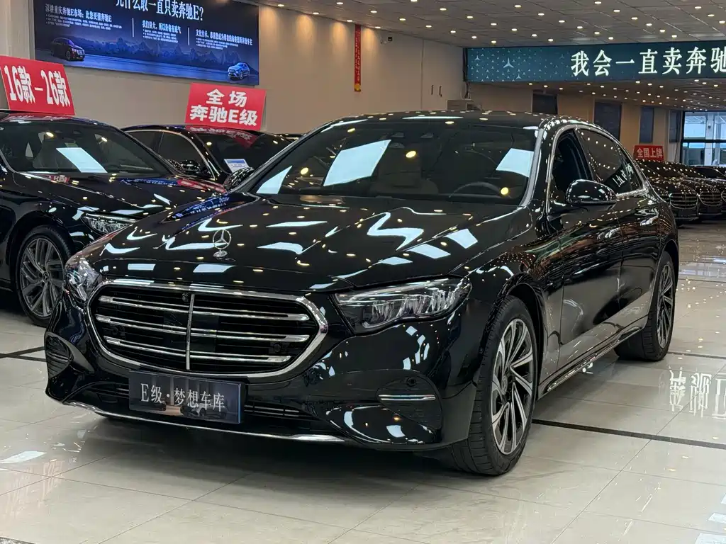 Mercedes-Benz E-Class — миниатюра 3