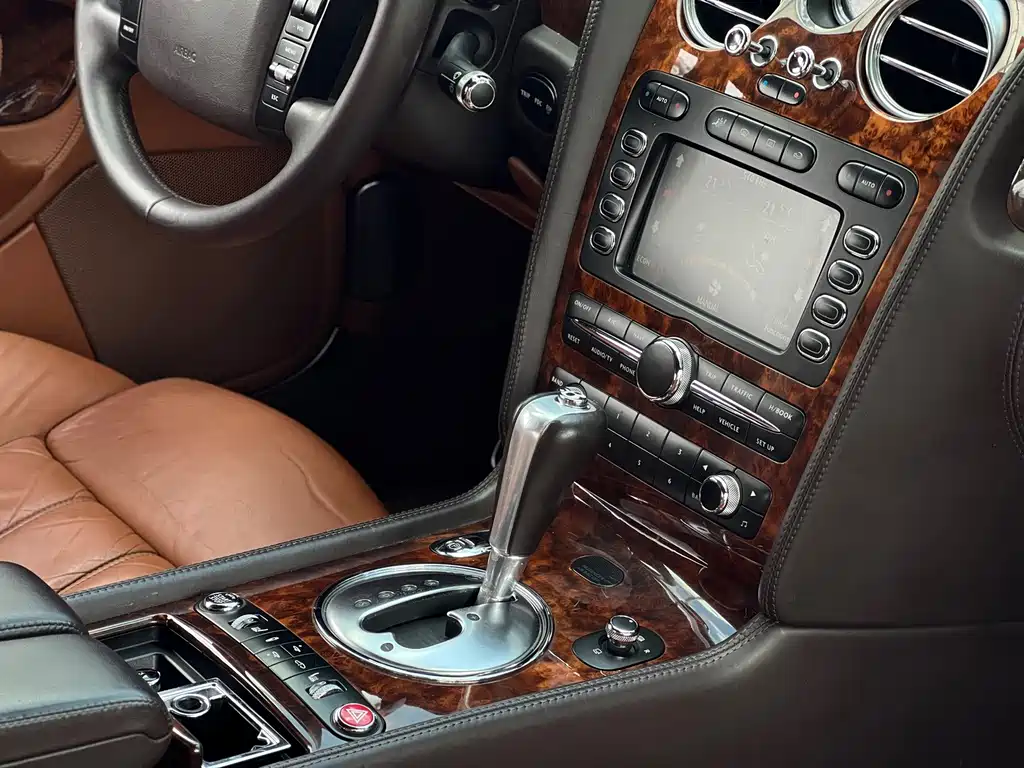 Bentley Continental — миниатюра 13